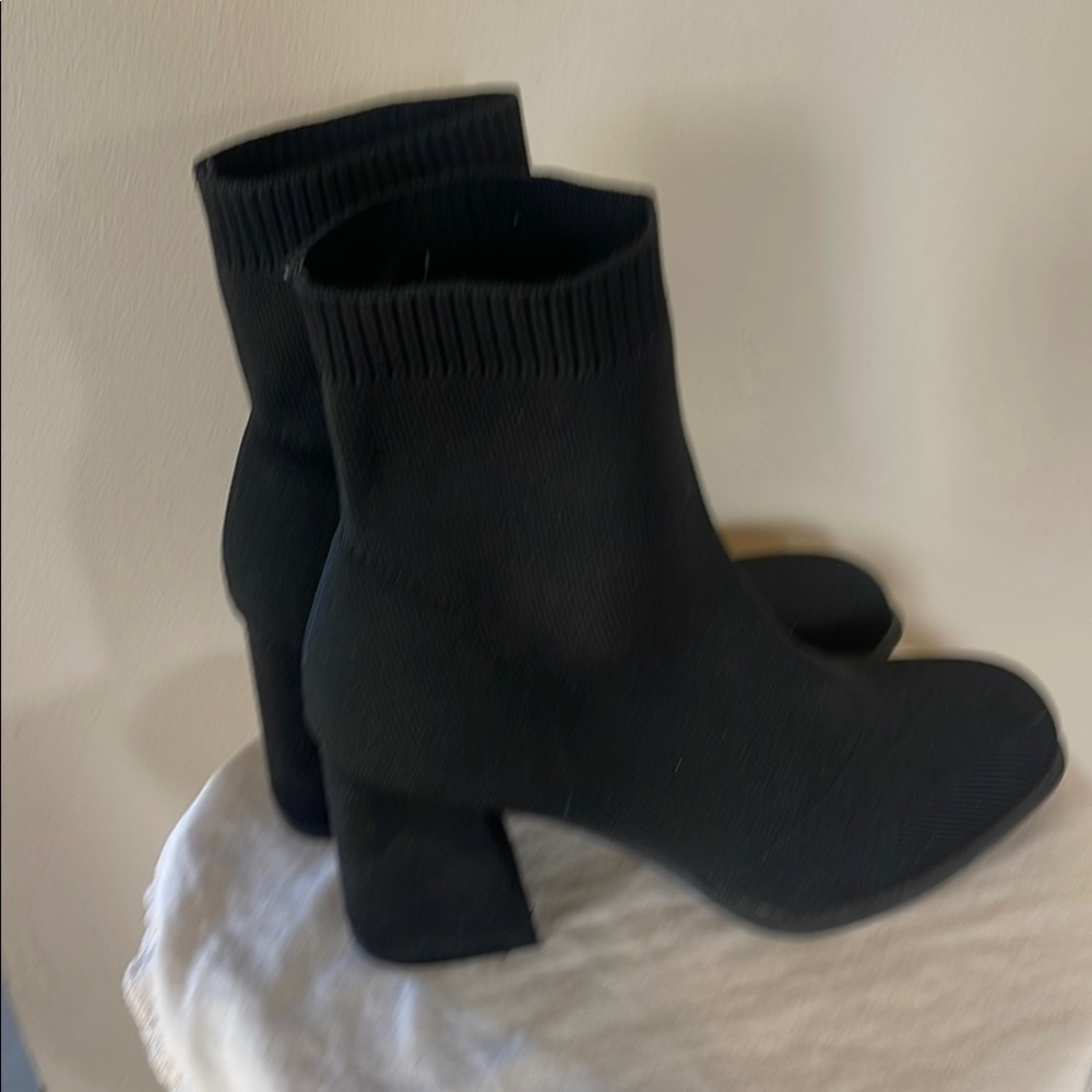 Mia Black Ankle Boots 8 Heels Fashion Design High Shoes Samsara Women’s Classy - Picture 2 of 7